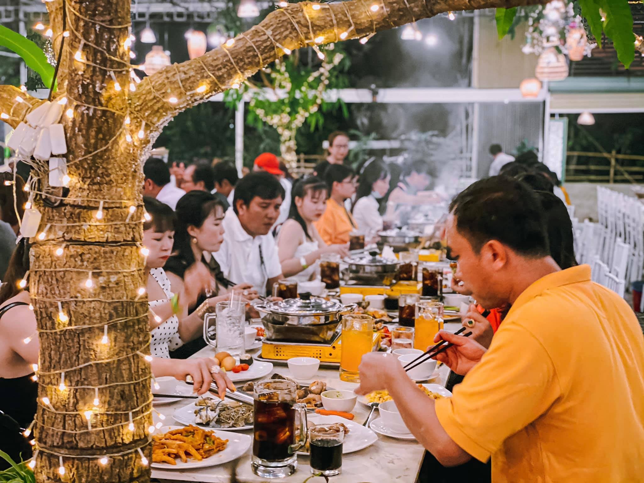 Review  Nhà Hàng Buffet BBQ Nha Trang (chuyên hải sản nướng) 20