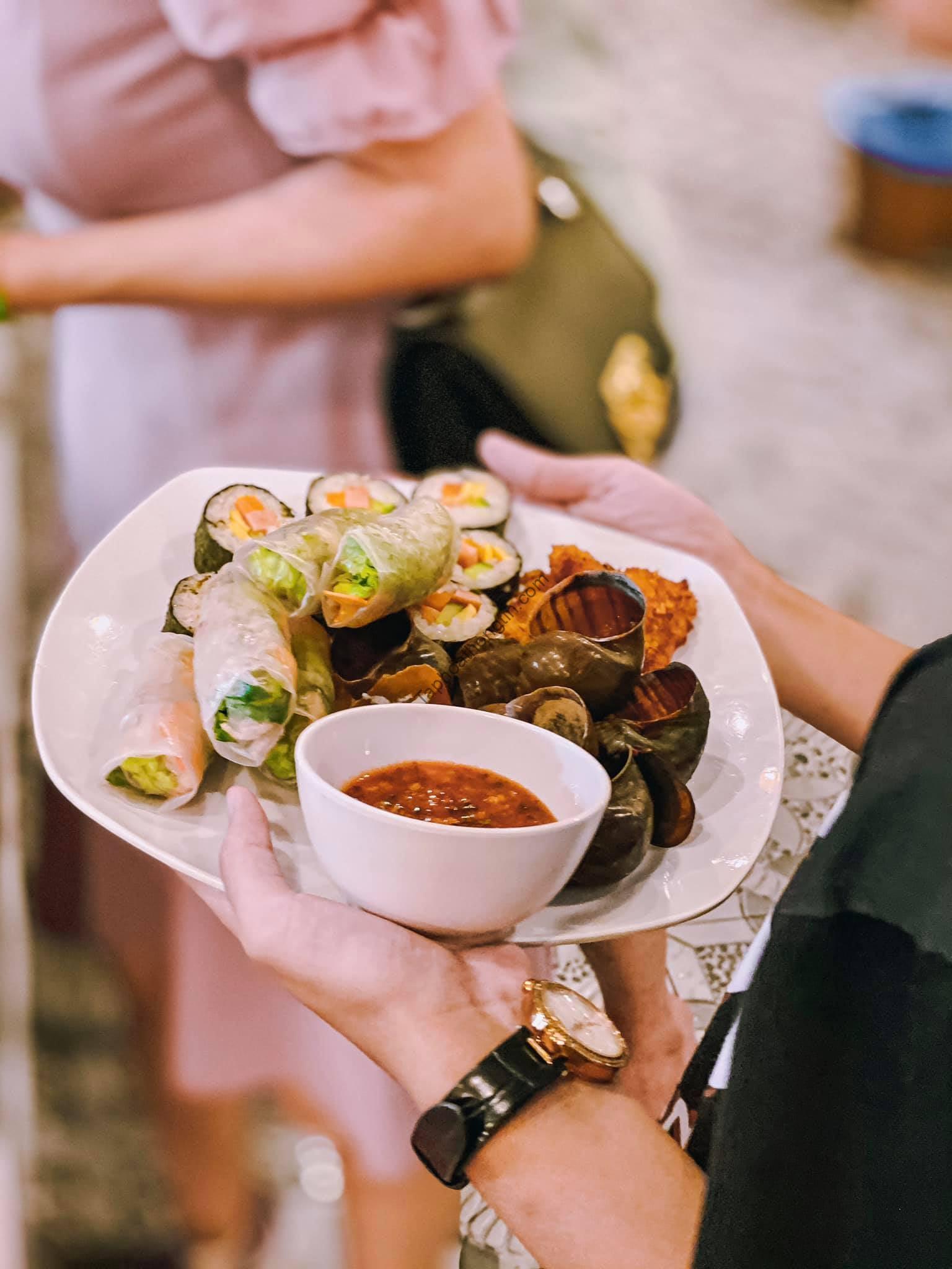 Review  Nhà Hàng Buffet BBQ Nha Trang (chuyên hải sản nướng) 19