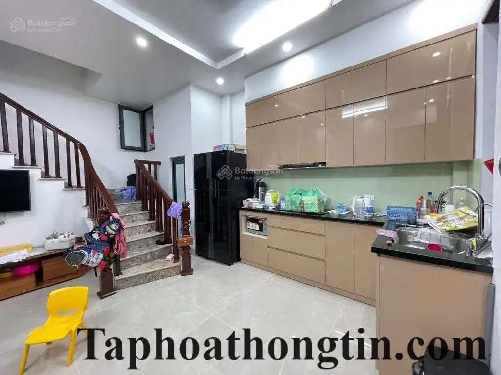 BÁN NHÀ NGYỄN VĂN CỪ, 36M, 5T, HƠN 5 TỶ, NHÀ DÂN XÂY, GẦN CẦU CHƯƠNG DƯƠNG