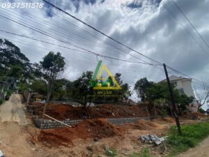 CẦN CHO THUÊ MB ĐẤT TRỐNG GẦN DINH III ĐÀ LẠT
