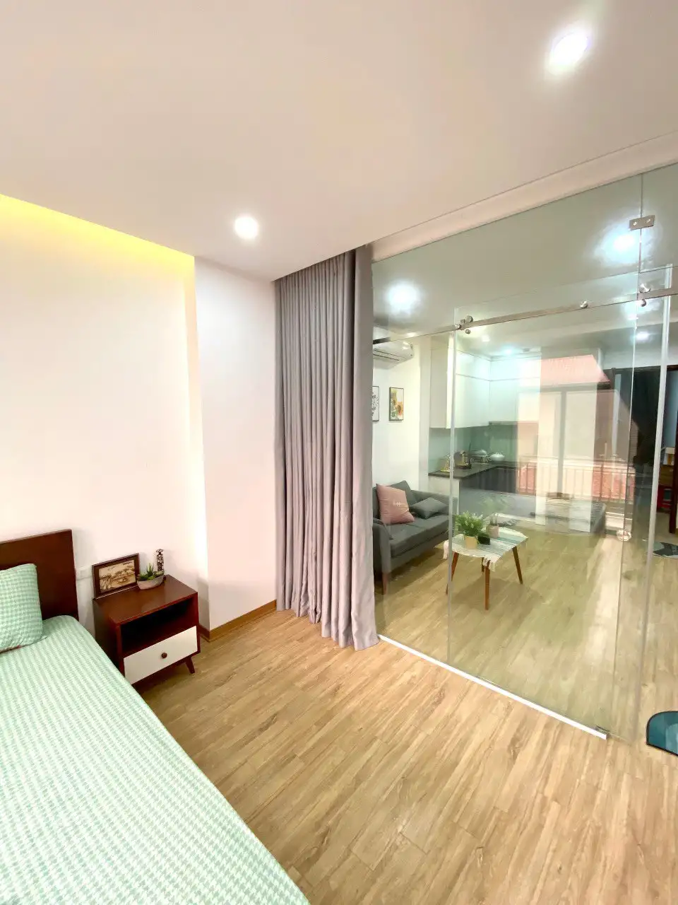 Cho thuê căn hộ siêu đẹp, đầy đủ tiện nghi tại ngõ 58 Đào Tấn – Ba Đình