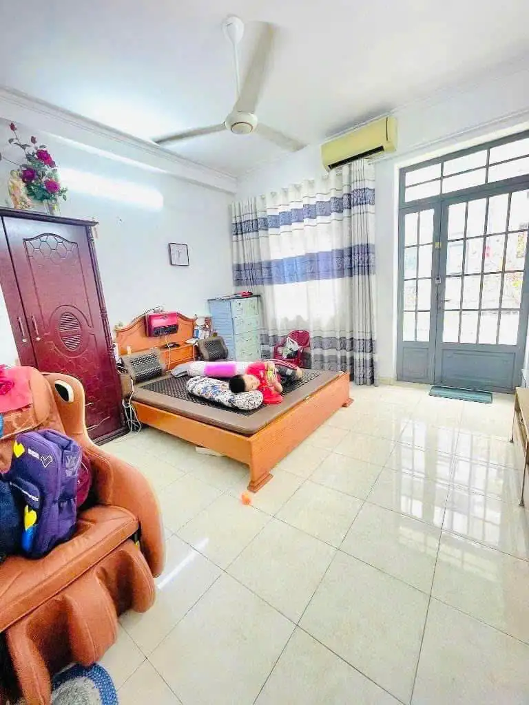 NHÀ 2 TẦNG – HẺM XE HƠI – CÂY CÁM – CHỈ HƠN 3 TỶ