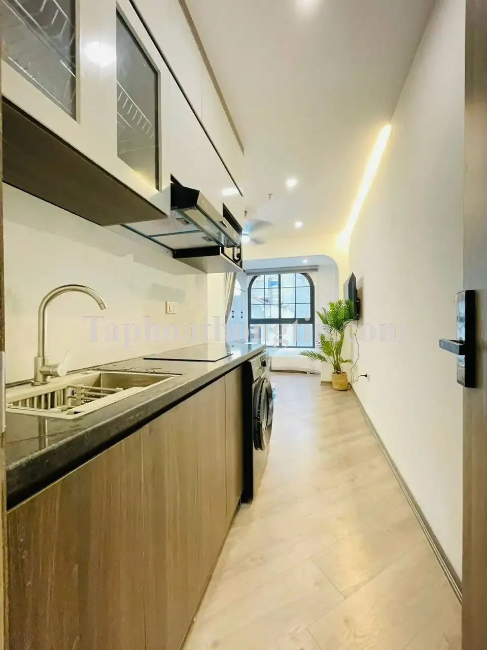 Lô Góc Đắc Địa Tại Quận Thanh Xuân Tòa nhà mới tinh 55m2, 7 tầng, vị trí lô góc đắc địa, 3 ô tô đậu cả ngày, kinh doanh sôi động. 2