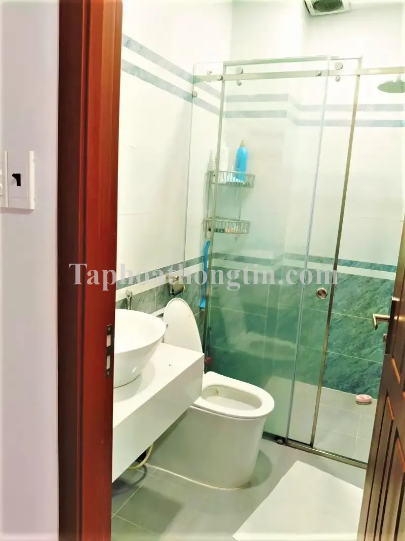 Bán nhà mặt tiền hẻm Nguyễn Kim Quận 10, 4.7×11 4PN chỉ 7.6 tỷ. 2