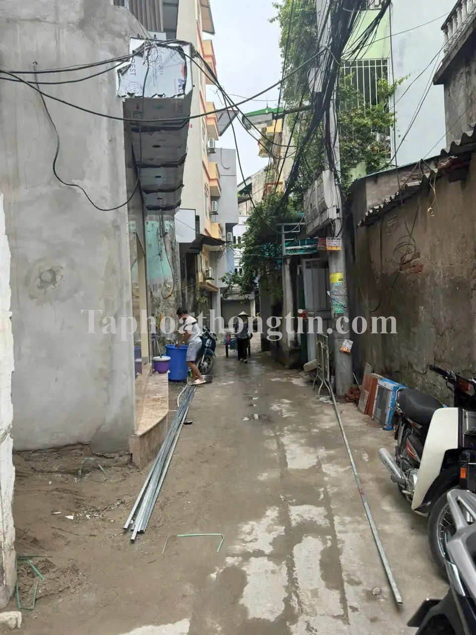 Bán nhà 5 tầng Tam Hiệp 35m2 mới xây, ngõ nông, xe 7 chỗ đỗ cách 16m, 99m ra bãi đỗ xe 24/7 giá cực hời. 3