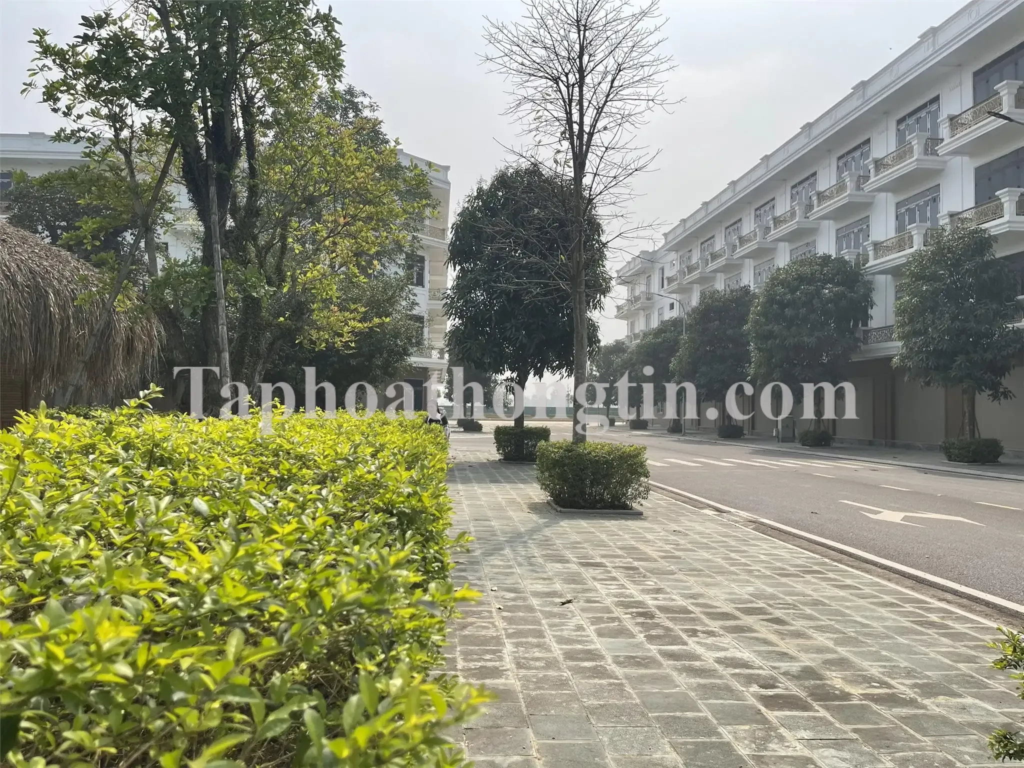 TRUNG TÂM TP.THANH HÓA. 3.2 TỶ. NHÀ MỚI 4 TẦNG, SẴN SỔ. CĐT: 0966 343 969 2
