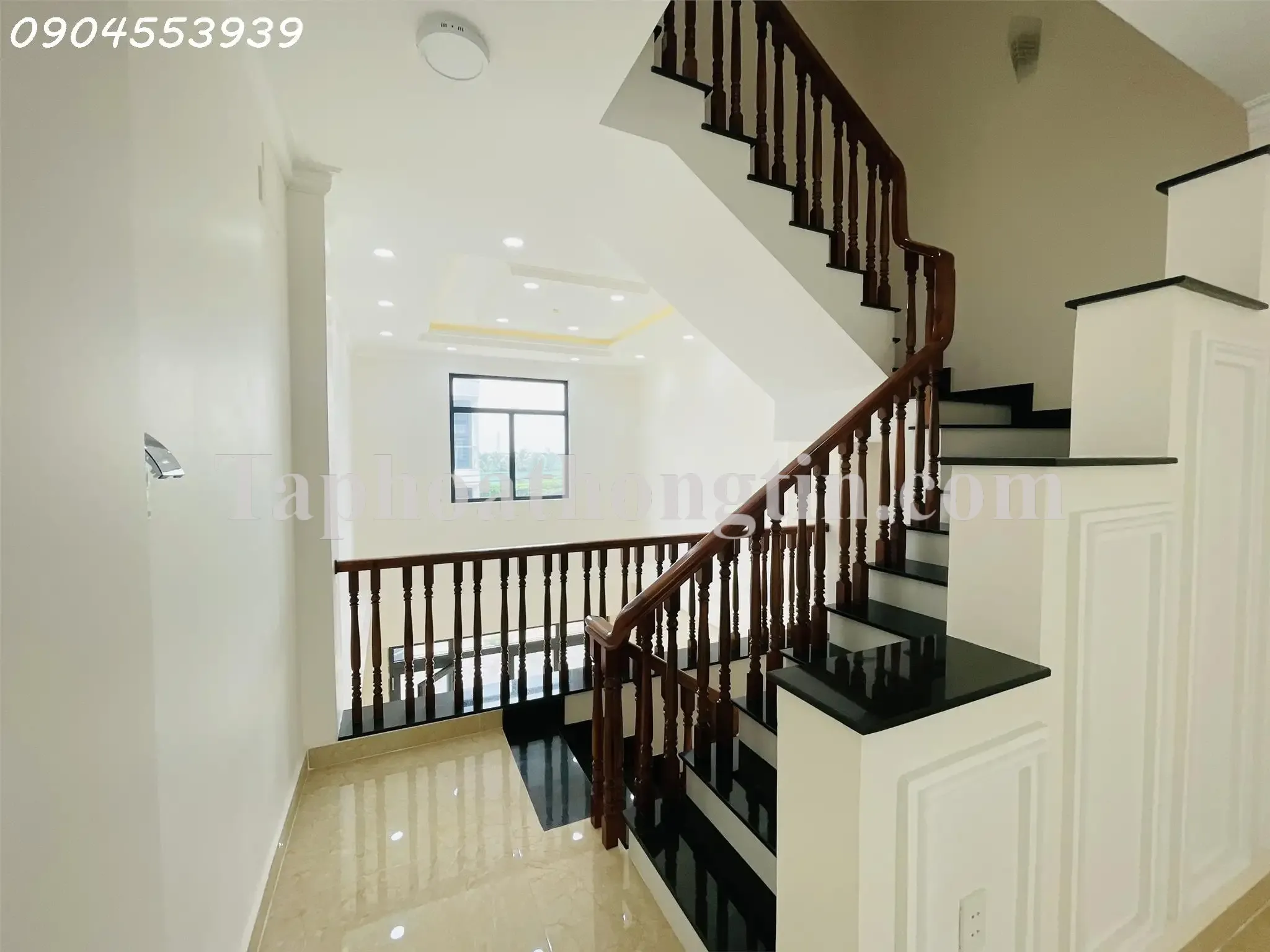 44 Căn 4 lầu mới 100% sát KĐT Vạn Phúc 4