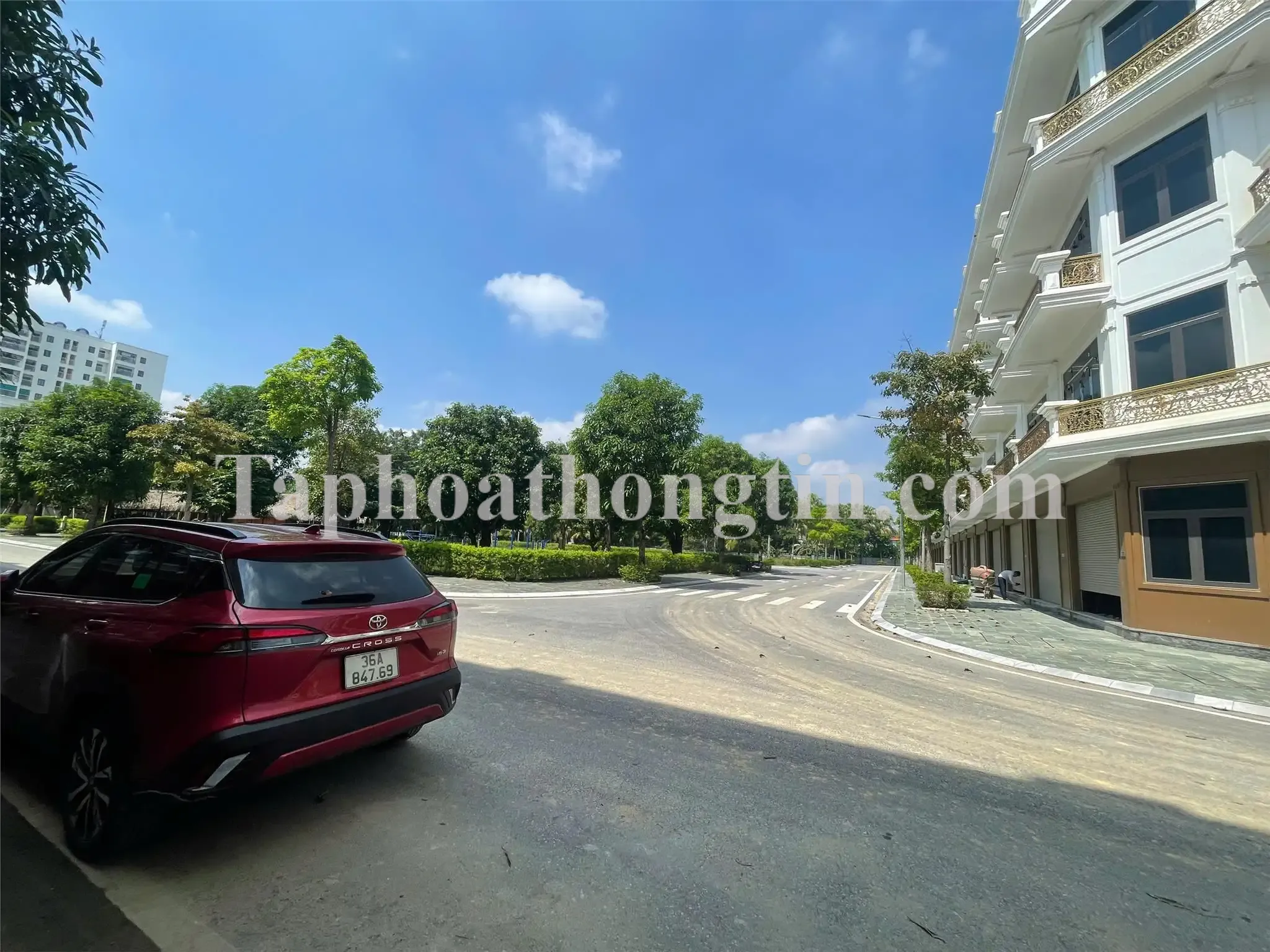 3.2 TỶ SANG TÊN SỔ NGAY. NHÀ PHỐ 4 TẦNG, TP.THANH HÓA. CĐT: 0966 343 969 3