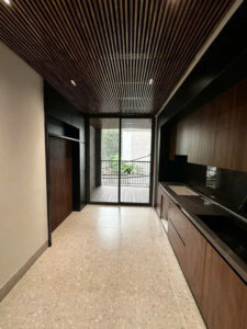BÁN NHÀ ĐƯỜNG LÁNG, ĐỐNG ĐA. 35M2 6 TẦNG MT 3.6M – GIÁ 9 TỶ- NHÀ ĐẸP CHỦ TỰ THIẾT KẾ – SAU QUY HOẠCH RA ĐÚNG MẶT PHỐ