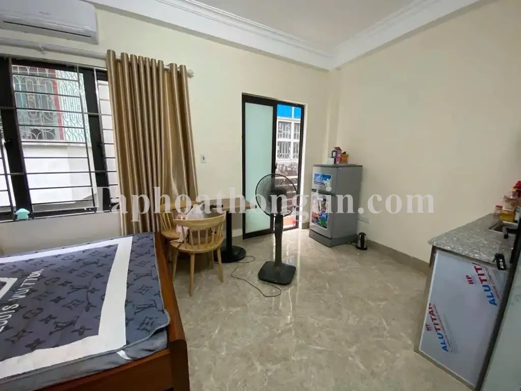 Làng việt kiều Châu âu – . Dòng tiền ổn định – 2 mặt thoáng full nộ thất .52m – 6 tầng . Giá 9.3 tỷ – Dòng tiền 550tr/năm. Vừa dòng tiền vừa giữ đất tăng giá . Quá hiếm 4