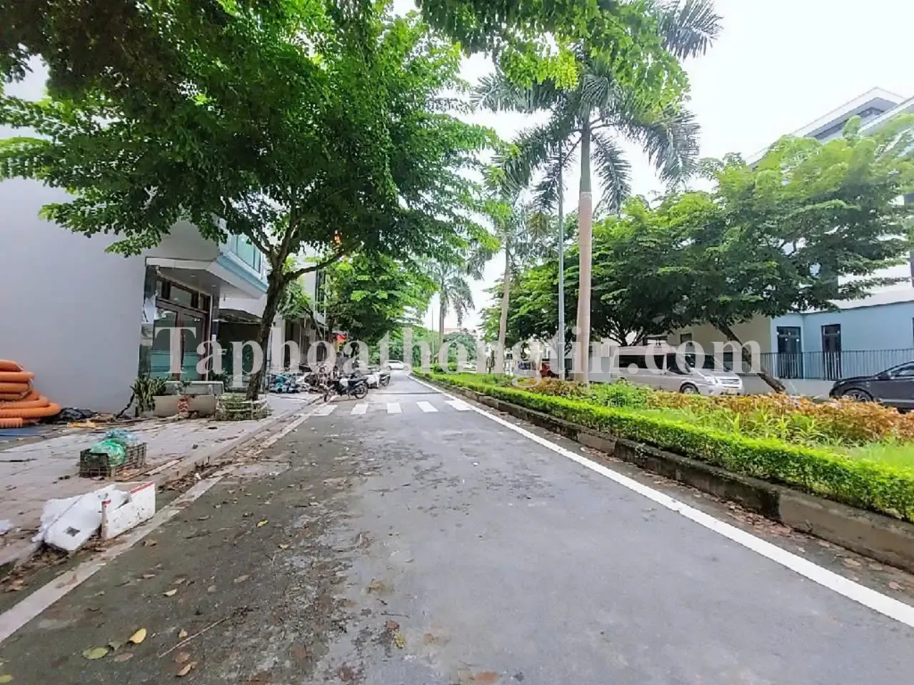 PHÂN LÔ – Ô TÔ TRÁNH – MẶT TIỀN RỘNG. 3