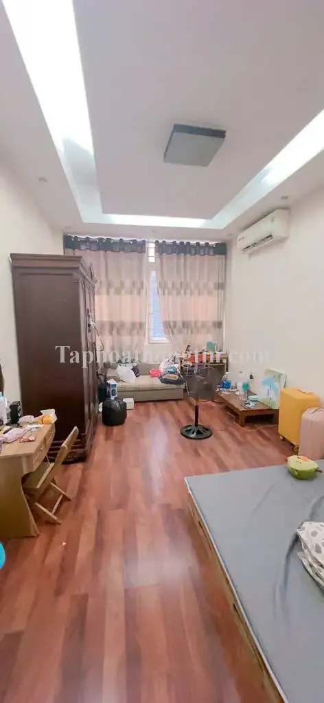 Bán nhà Đội Cấn – Lô góc – Ngõ thông – 5m ra ô tô – 31m*5 tầng – 7.5 tỷ 2