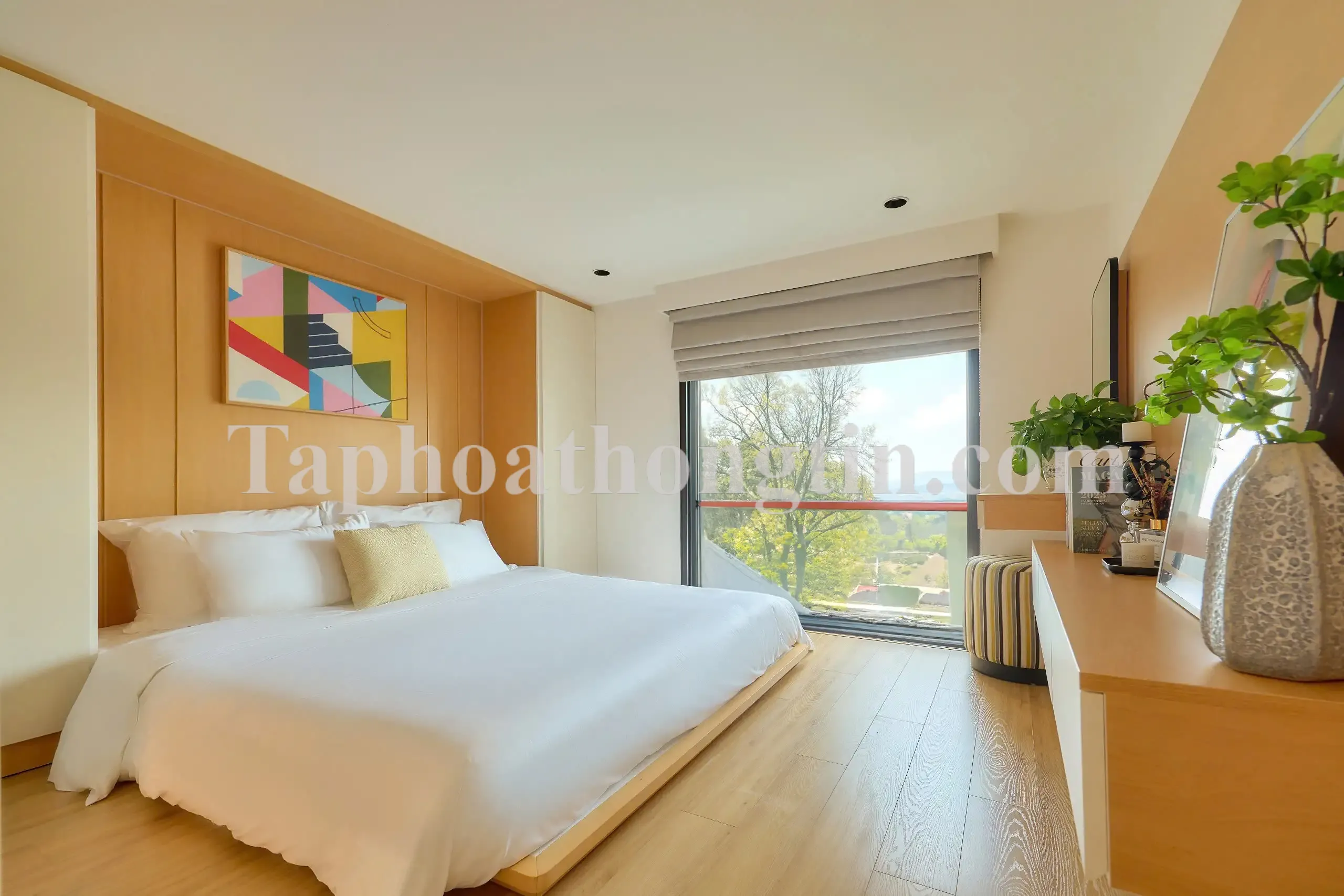 Bán căn hộ 1 ngủ tại khu đô thị nghỉ dưỡng Sun Urban City Hà Nam.Diện tích 45m2 ,diện tích sử dụng 68m2 3