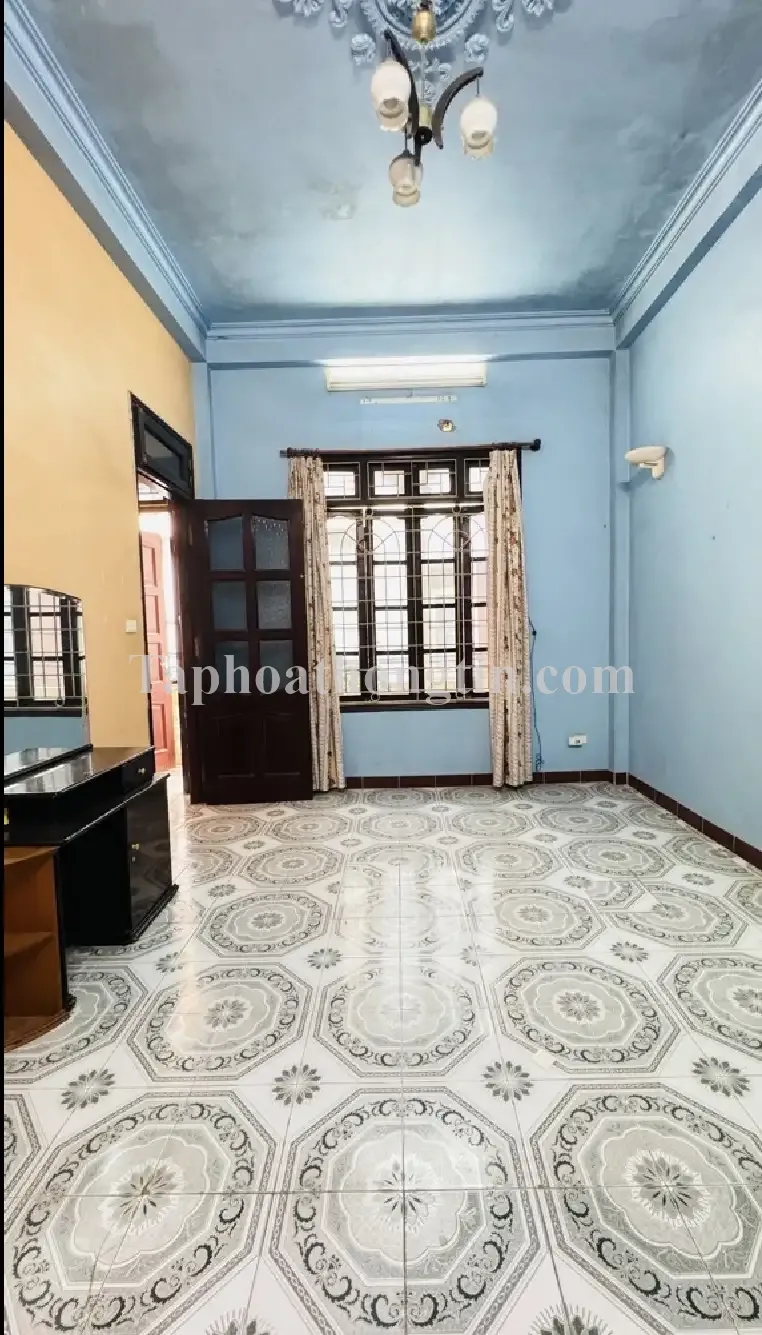 Bán nhà ngõ 27 Võ Chí Công Câù Giấy 56m2 -3tầng 4