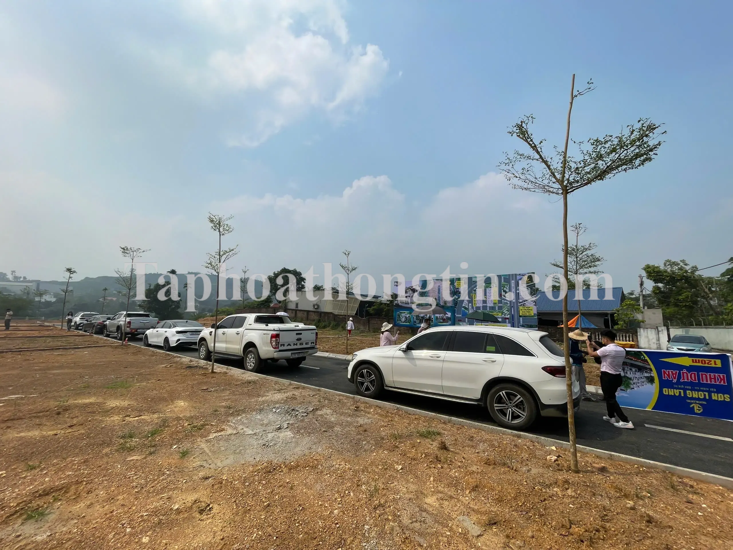 Cần bán nhanh lô đất 178m2 siêu đẹp, sổ đỏ vuông vắn tại Láng Hòa Lạc 3