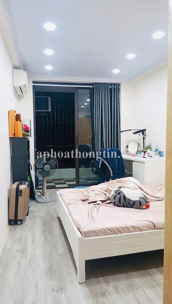 BÁN NHÀ CHỢ KHÂM THIÊN, CẠNH TIỂU HỌC TRUNG PHỤNG, NGÕ THÔNG, NHÀ ĐẸP,DT 42M2, GIÁ 6.89TỈ 2