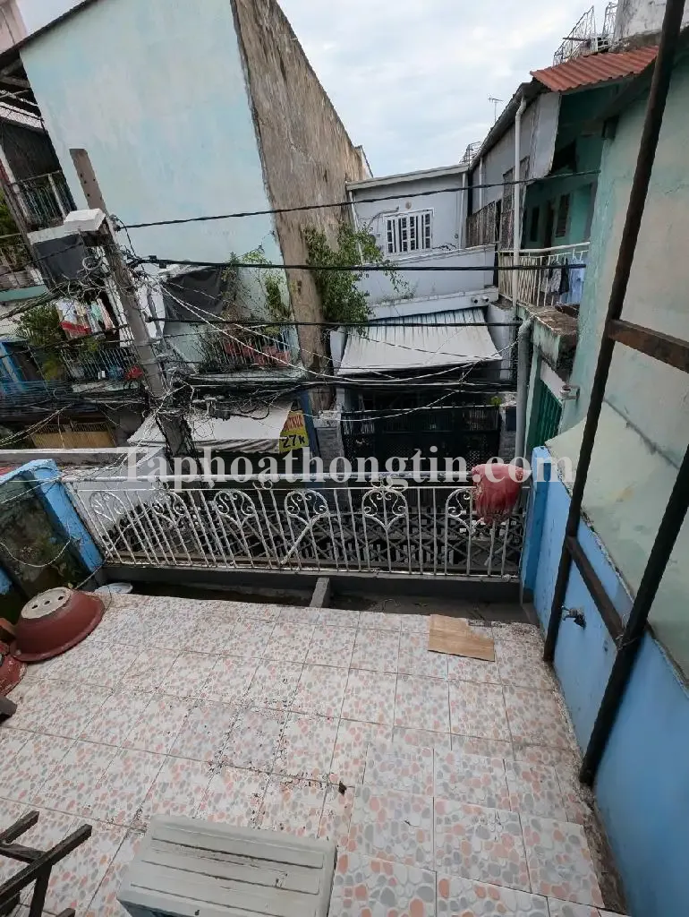 Nhà Mặt tiền hẻm Xe Hơi Thông. Trung Tâm Quận 7, 79m2, Giá 6.1tỷ 2