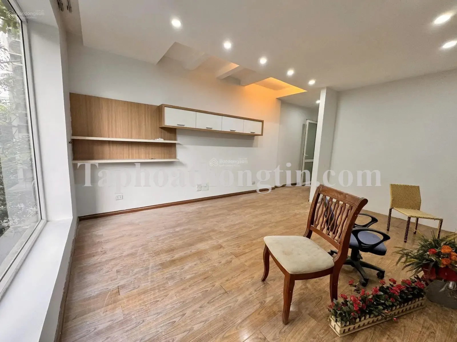 Bán nhà phân lô Mai Dịch, 70m2 x 6 Tầng, thang máy, tiềm năng x2 x3 sau quy hoạch 2