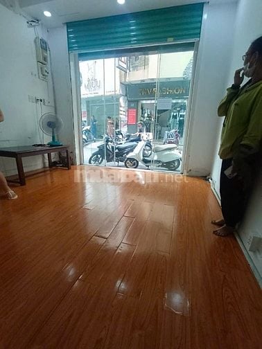 Cho thuê nhà hẻm 3m(BG) Phan Đăng Lưu, P. 5, Q. Phú Nhuận giá 12.5tr