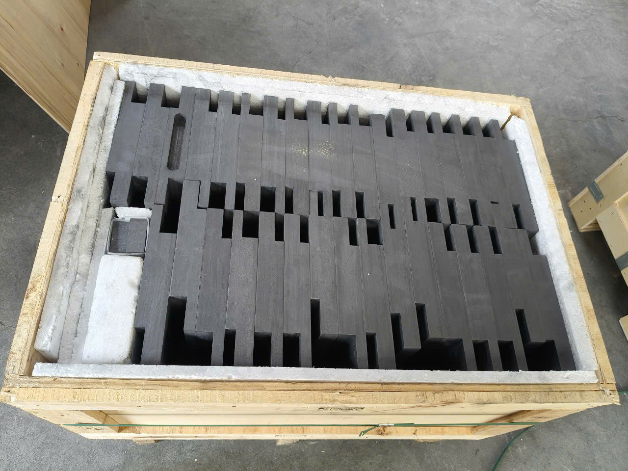 Tấm Graphite Siêu Bền – Chịu Nhiệt Lên Đến 3000°C, Độ Bền Vượt Trội